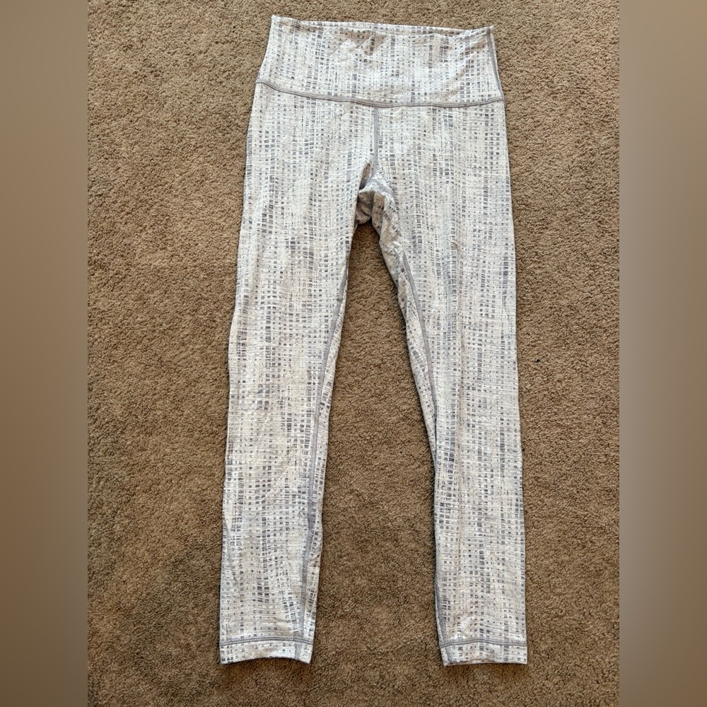 Lululemon Leggings Womens 2 Wunder Under High Rise Gray. Size 8.